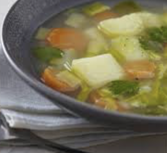 Soupe aux légumes du jardin et conte de la Soupe au caillou / Vie des jardins Riviera
